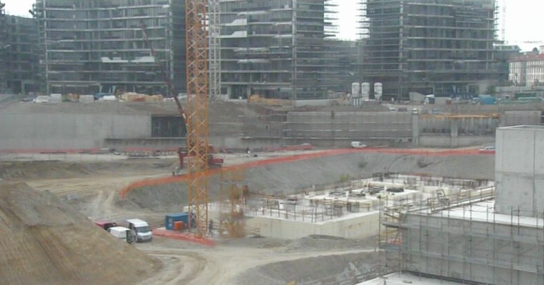 Il cantiere visto dalla web-cam Il cantiere visto dalla web-cam