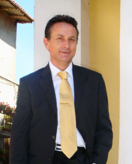 Maurizio Fiorucci, Distributore Lazio Nesite