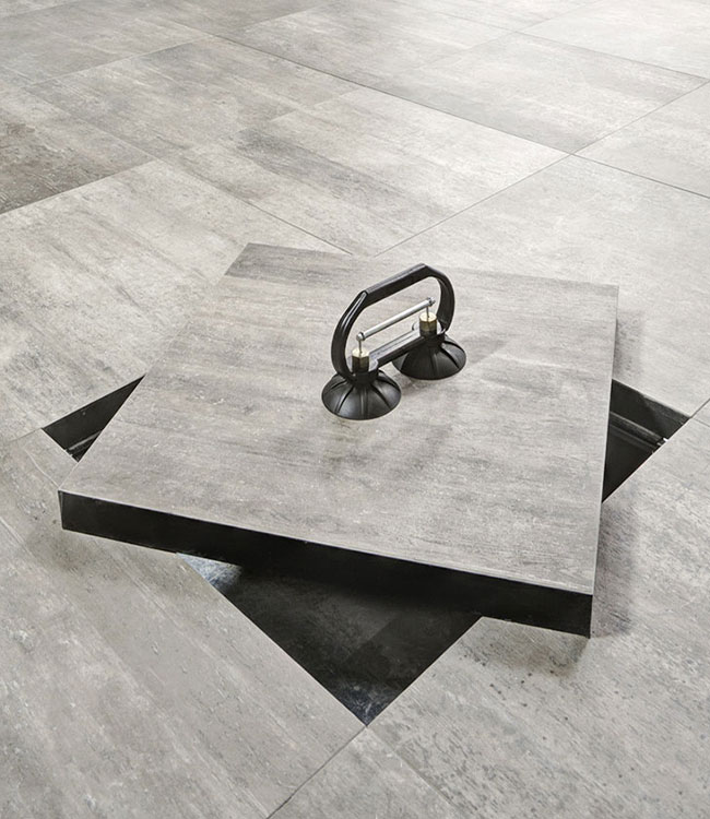 Raised floor system