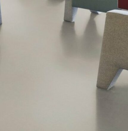pavimento sopraelevato linoleum