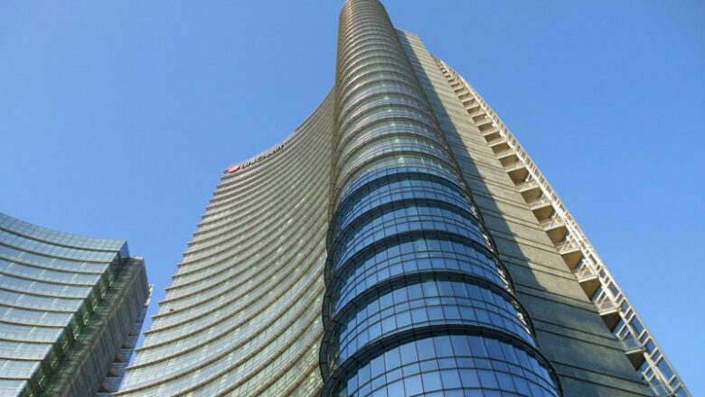 UniCredit Tower