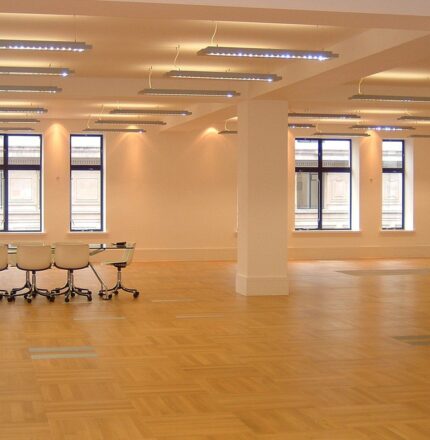 Cavendish Place - pavimento sopraelevato in parquet