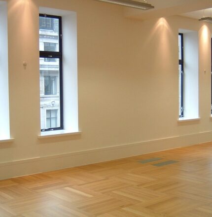 Cavendish Place - pavimento sopraelevato in parquet