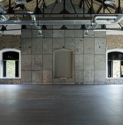 Pavimento sopraelevato museo MAXXI