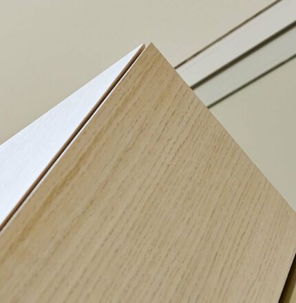MOBILI-UFFICIO-IN-LEGNO-SU-MISURA