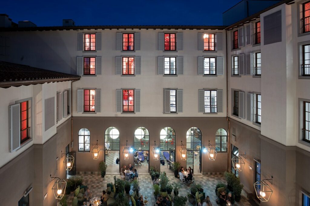 25 hours hotels Firenze