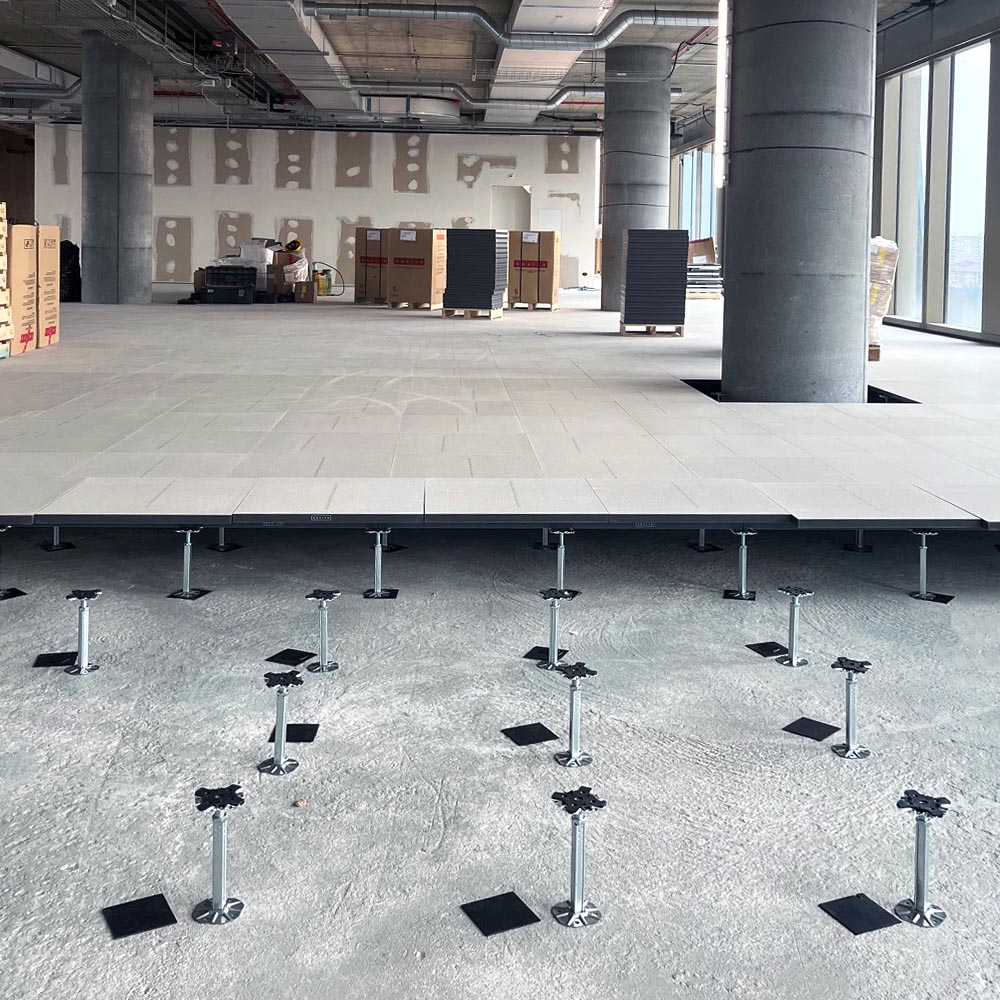 TheTris Milano pavimenti sopraelevati