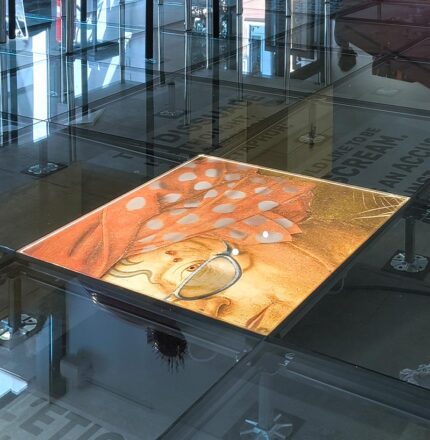 JUNO IN ART pavimento led con opere d'arte integrate