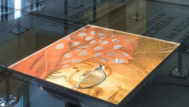 JUNO IN ART pavimento led con opere d'arte integrate