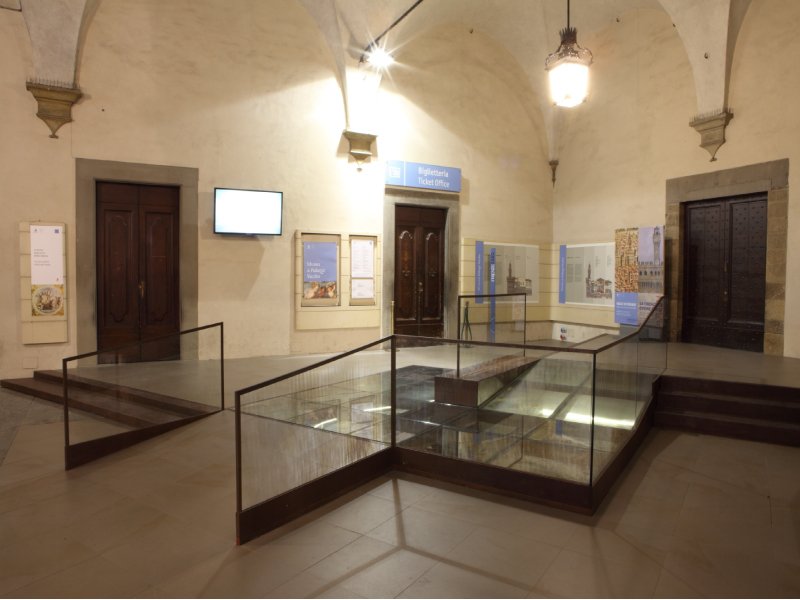 I Pavimenti Sopraelevati Nesite a Palazzo Vecchio, Firenze