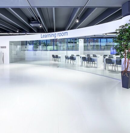 pavimento-sopraelevato-in-resina-4.0